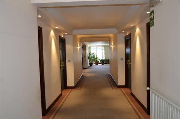 Hotel Loiola アスペイティア エクステリア 写真